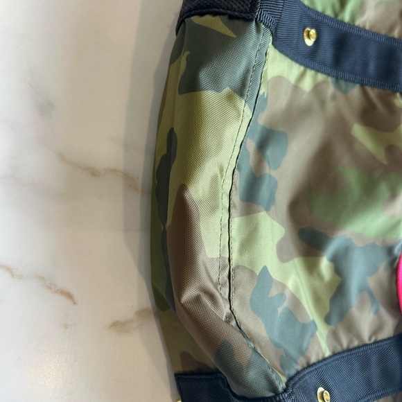 Andi Anthropologie Camouflage and Pink Bag - Picture 4 of 9